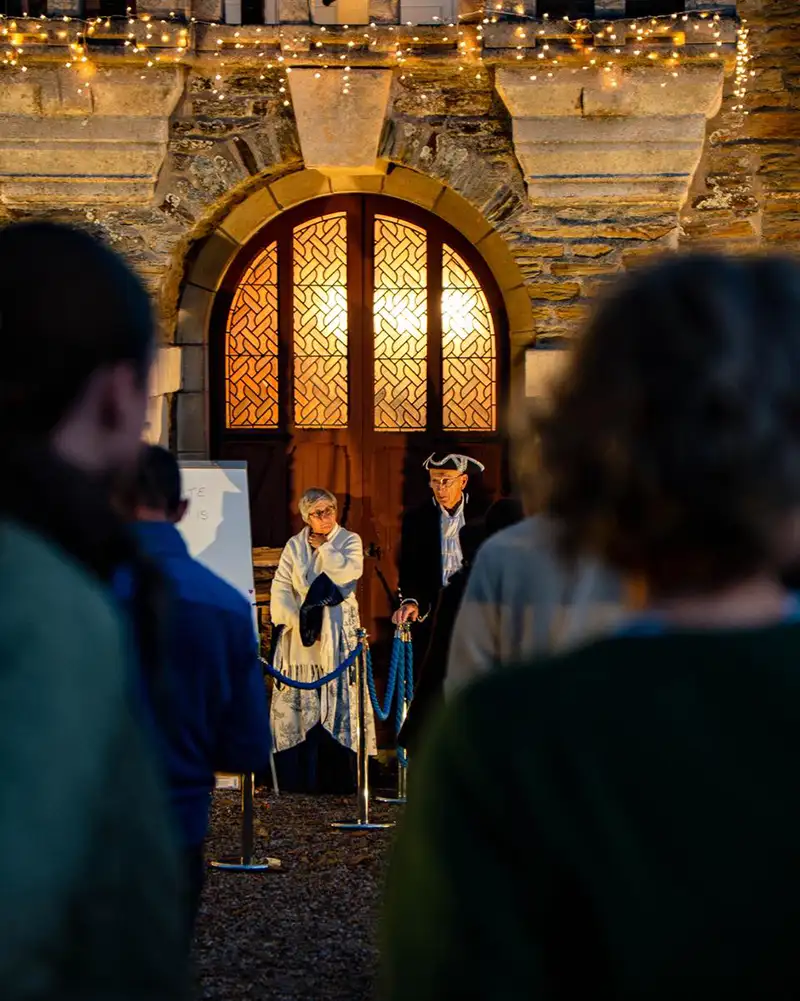 Accueil des visiteurs des nocturnes du Château de Pornic
