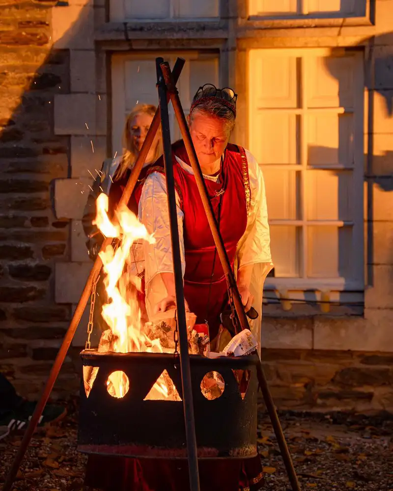 Animations lors de nocturnes du Château de Pornic