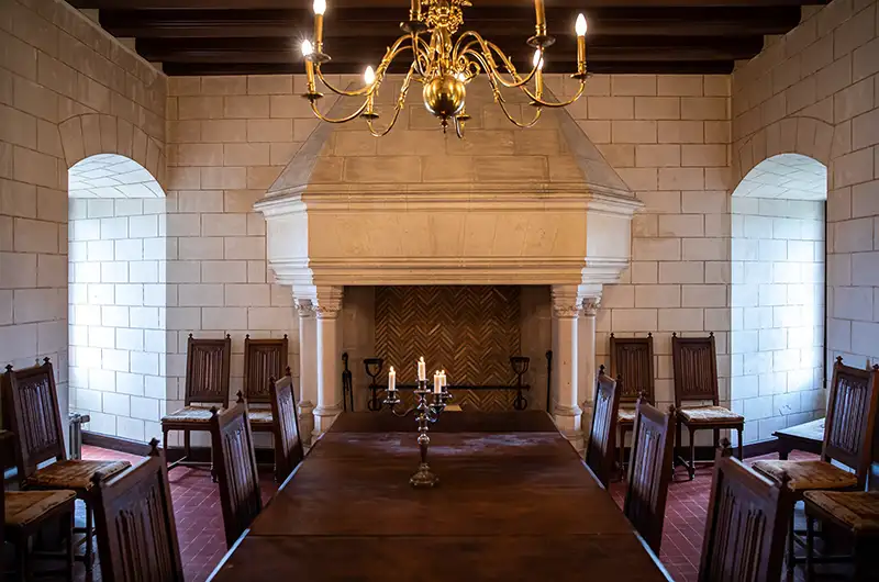 décor intérieur cheminée château Pornic